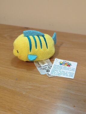 Disney Tsum Tsum Mini Plush Little Mermaid Flounder New